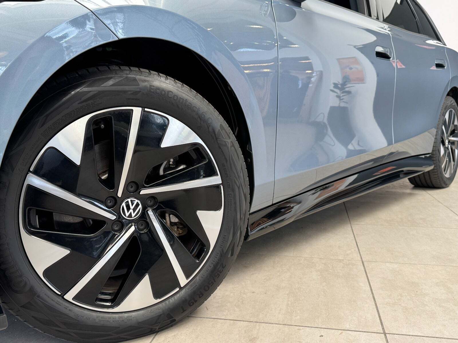 Blå VW ID.7 fra 2025