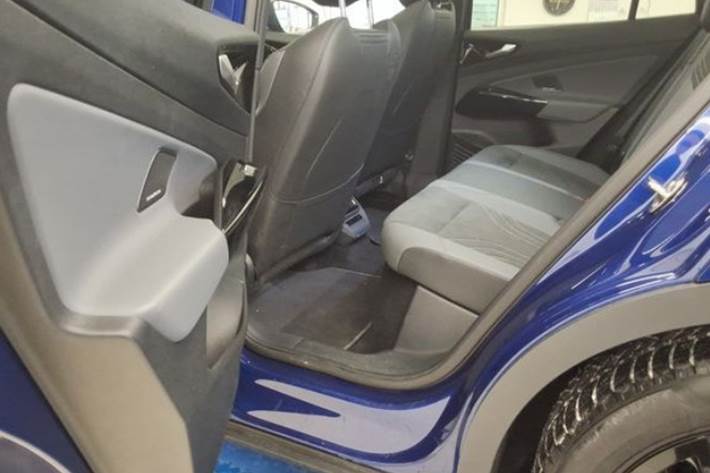 Blå VW ID.4 fra 2025