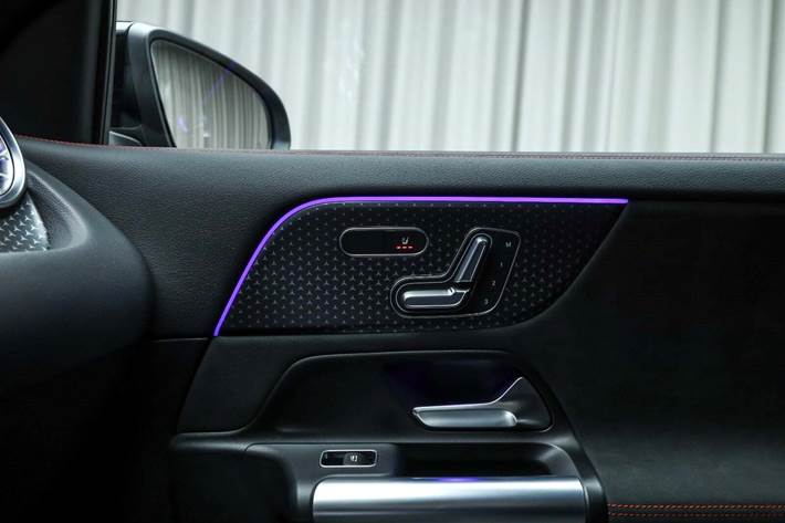 Sort Mercedes EQA250+ fra 2026