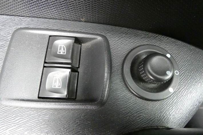 Blå Renault Kangoo fra 2019