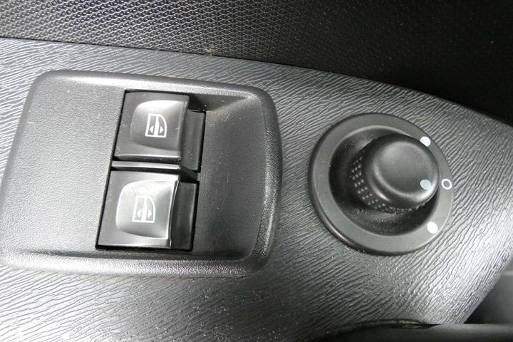 Blå Renault Kangoo fra 2019