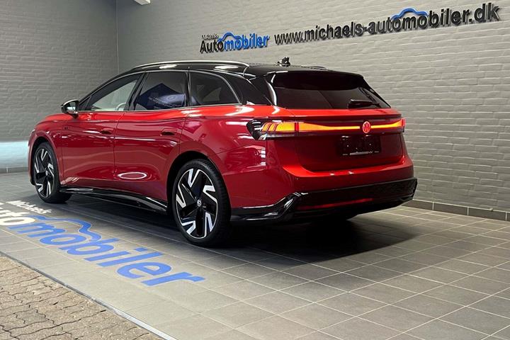 Rød VW ID.7 fra 2025