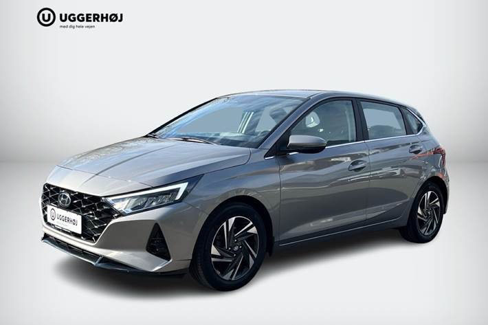 Grå Hyundai i20 fra 2023