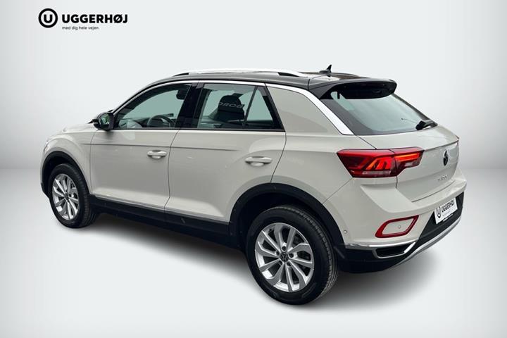 Grå VW T-Roc fra 2023