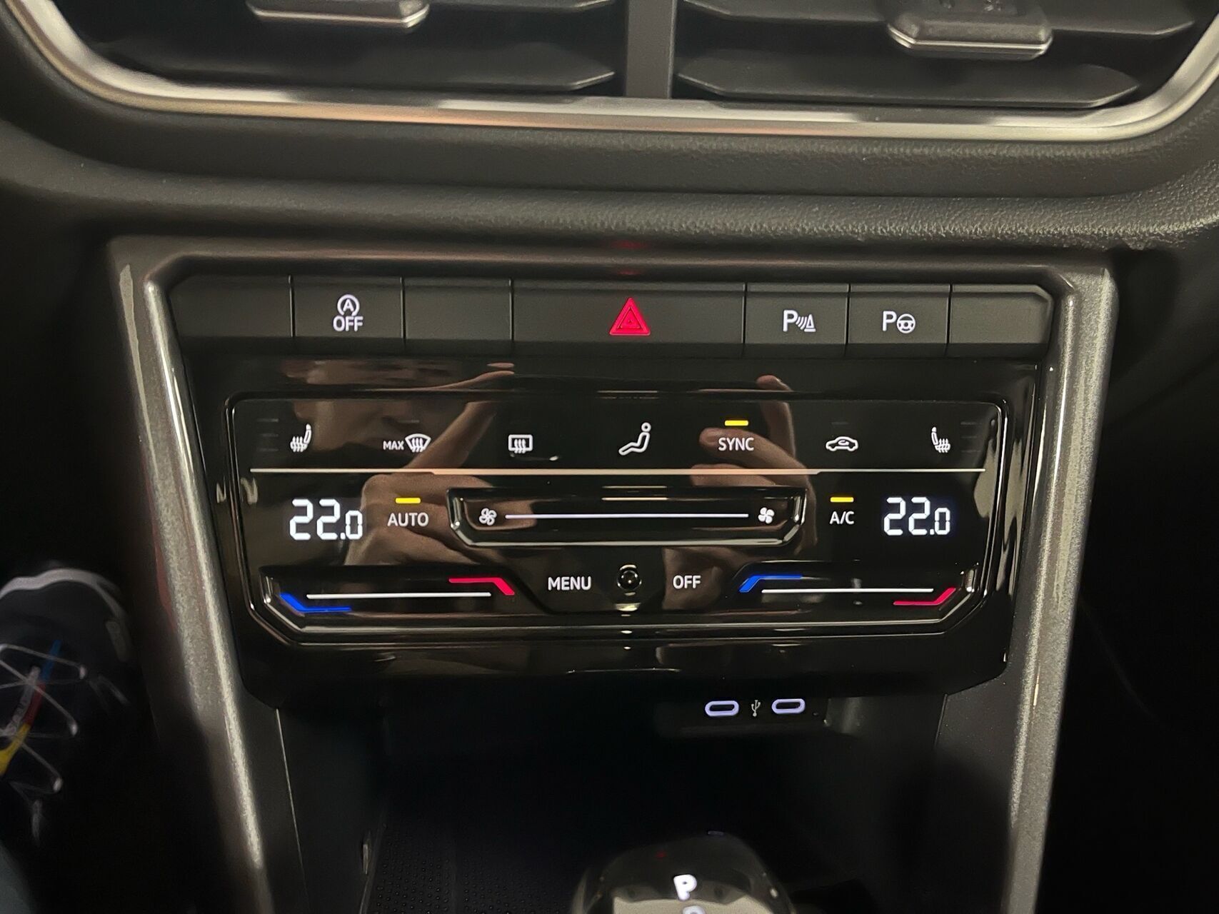 Grå VW T-Roc fra 2023