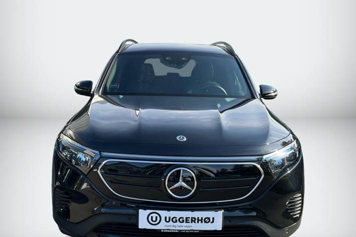 Sort Mercedes EQB 300 fra 2022