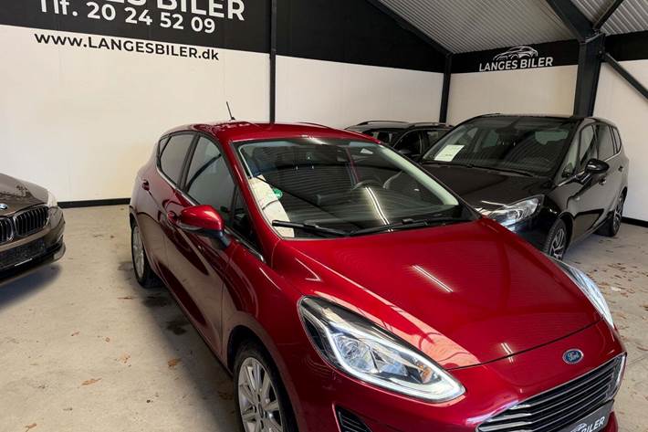 Rød Ford Fiesta fra 2020