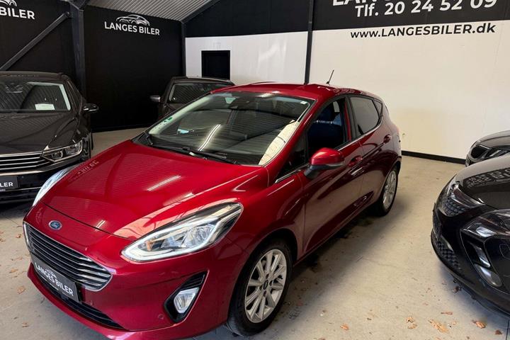 Rød Ford Fiesta fra 2020