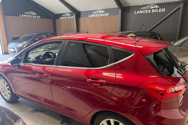 Rød Ford Fiesta fra 2020