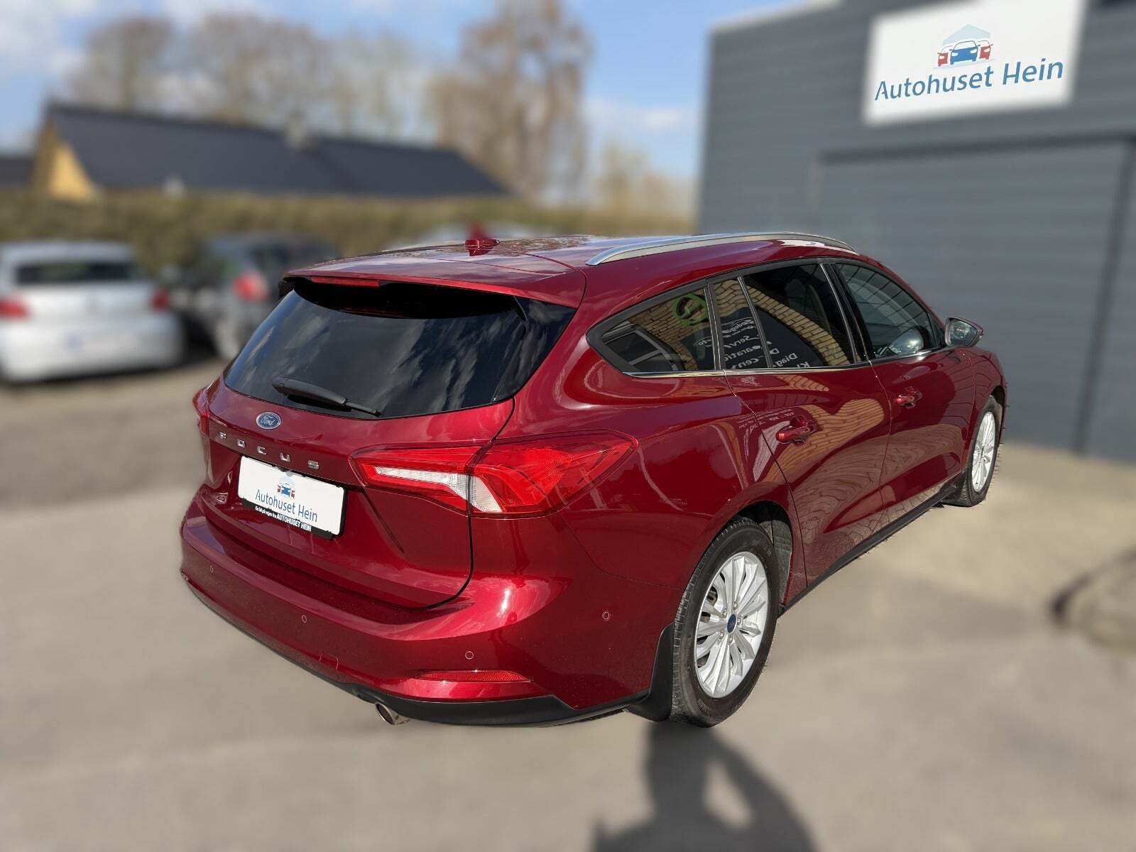 Rød Ford Focus fra 2019