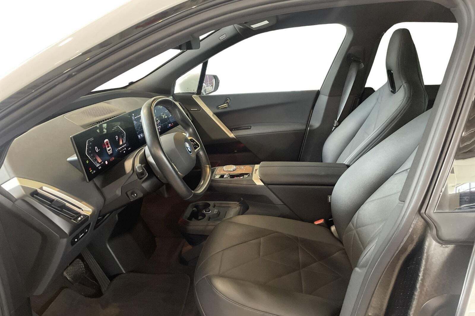 BMW iX xDrive40 Supercharged