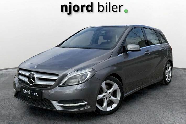 undefined Mercedes B180 fra 2013 set udefra
