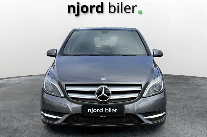 undefined Mercedes B180 fra 2013
