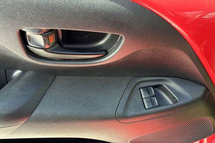 Grå Citroën C1 fra 2015