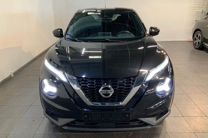 Sort Nissan Juke fra 2020