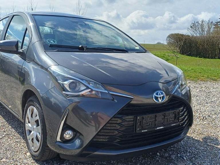 Toyota Yaris 1,5 Hybrid H2 e-CVT
