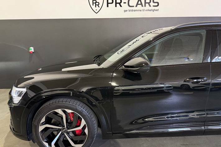 undefined Audi Q8 e-tron fra 2024