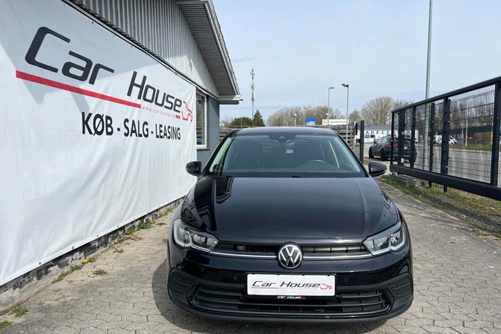 Sort VW Polo fra 2022