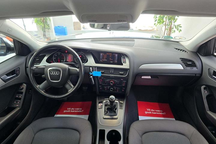 Sort Audi A4 fra 2008