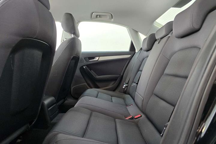Sort Audi A4 fra 2008