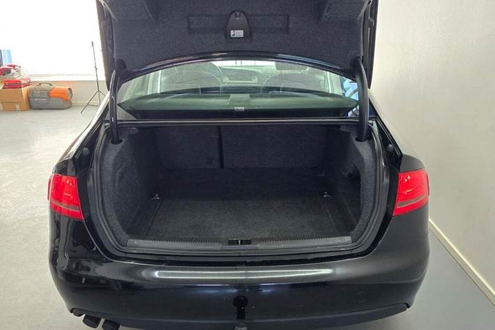 Sort Audi A4 fra 2008