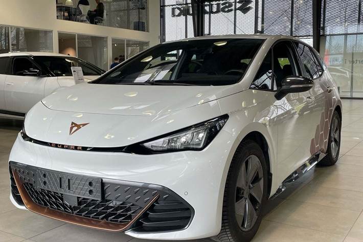 Hvid Cupra Born fra 2022