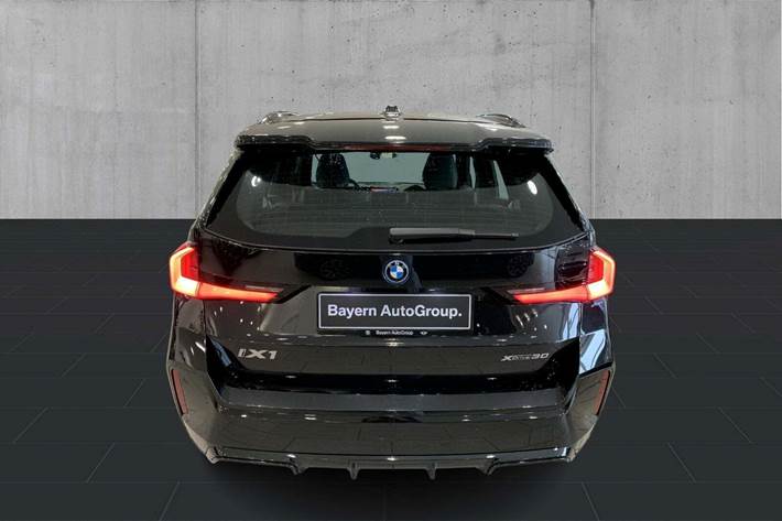 undefined BMW iX1 fra 2026