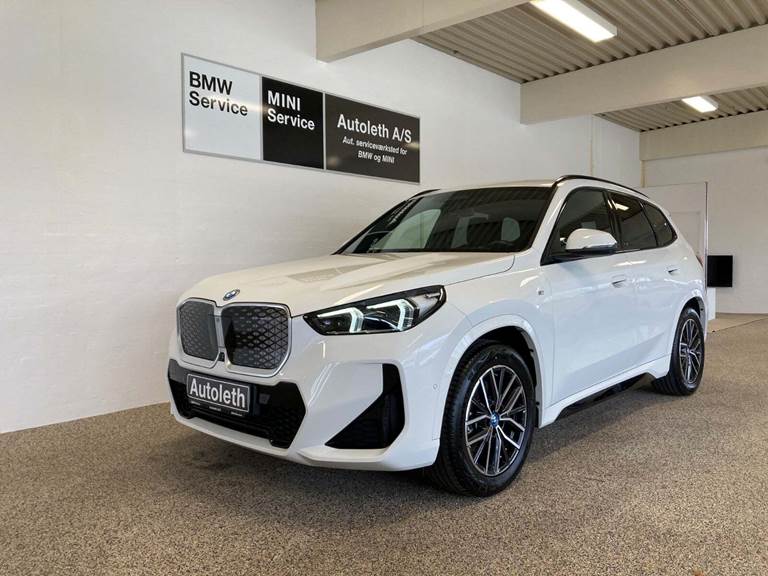 BMW iX1 xDrive30 Fully Charged M-Sport