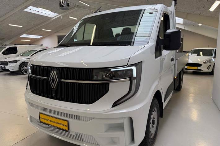 Hvid Renault Master V T35 fra 2025