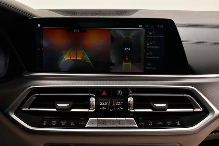 Sort BMW X5 fra 2020