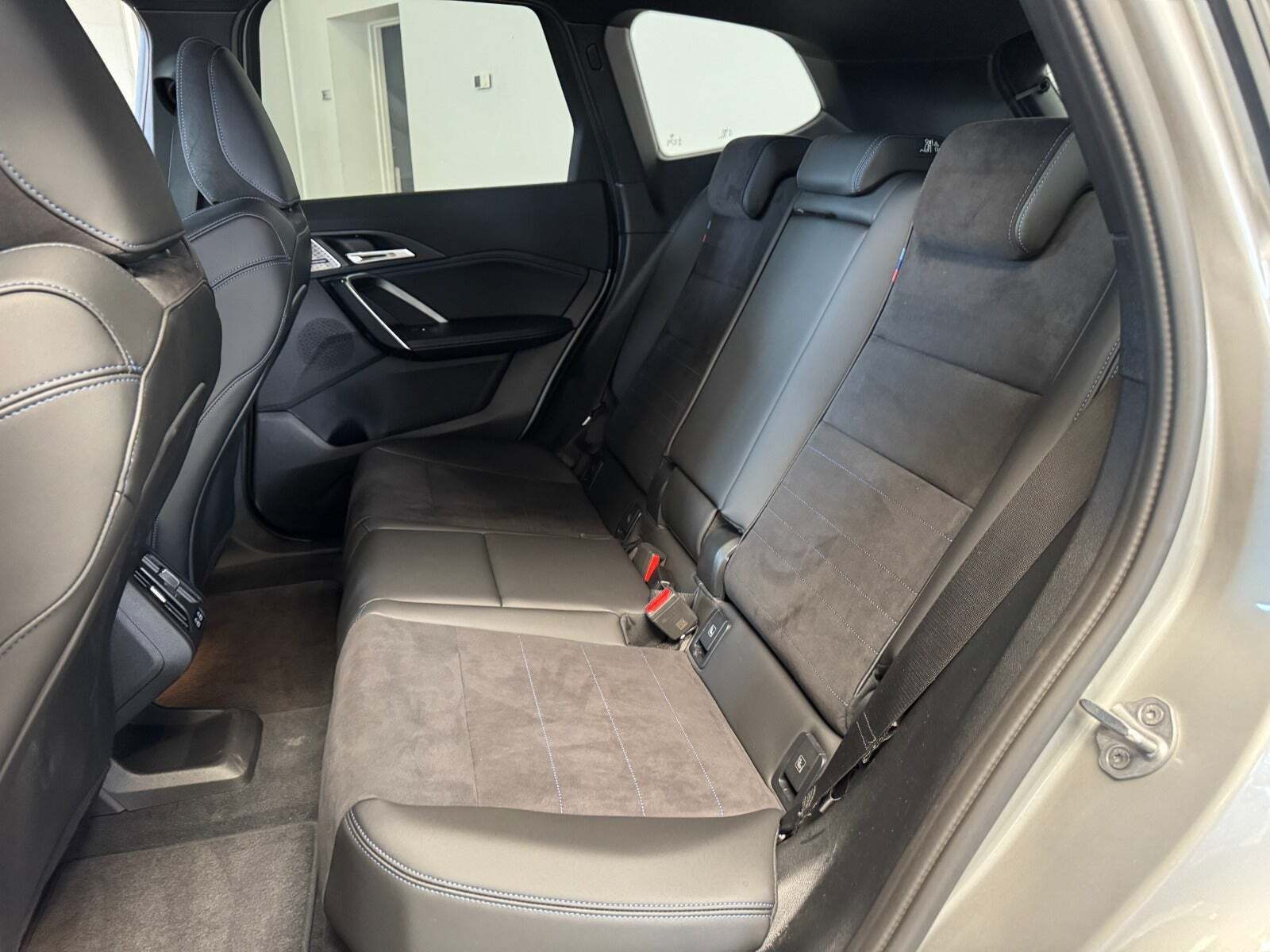 BMW iX1 eDrive20 M-Sport