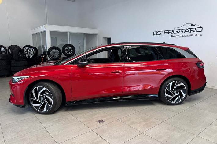 Rød VW ID.7 fra 2025