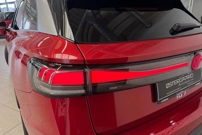 Rød VW ID.7 fra 2025