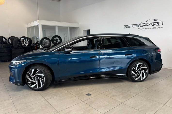 Blå VW ID.7 fra 2025