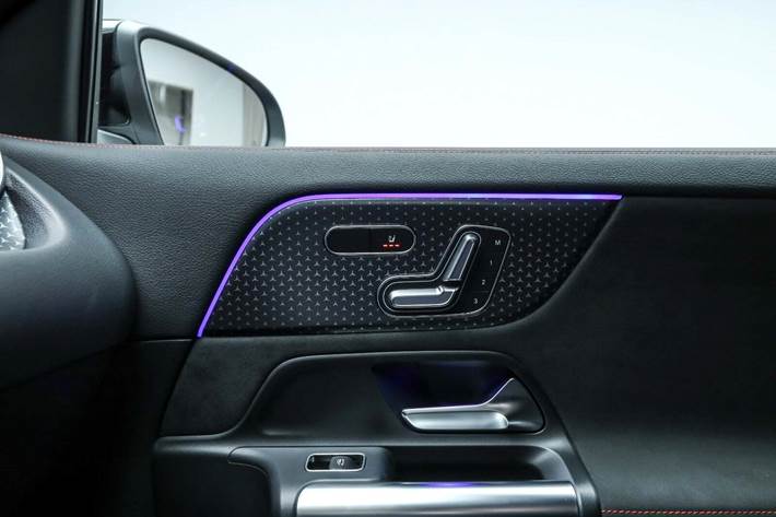 Sort Mercedes EQA250+ fra 2026