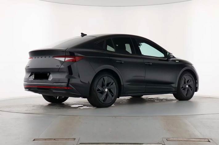 Sort Skoda Enyaq fra 2022