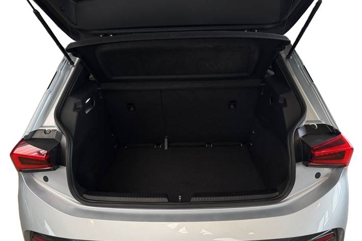 Sølv Cupra Born fra 2023