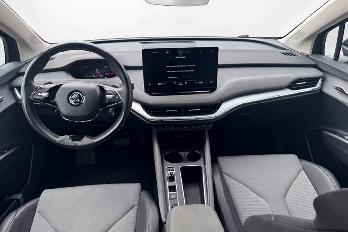 Sort Skoda Enyaq fra 2022