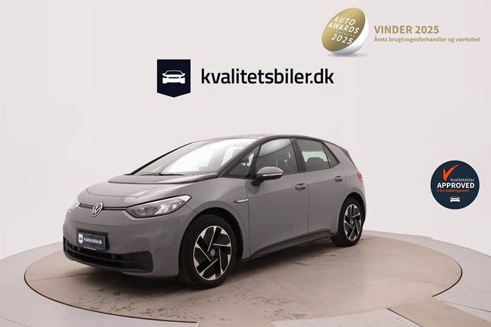 Grå VW ID.3 fra 2022 set udefra