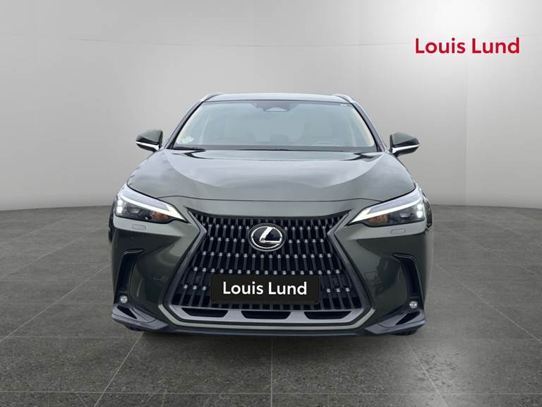 Lexus NX 2,5 450h+ Plugin-hybrid Business Plus 4WD 309HK 5d Trinl. Gear