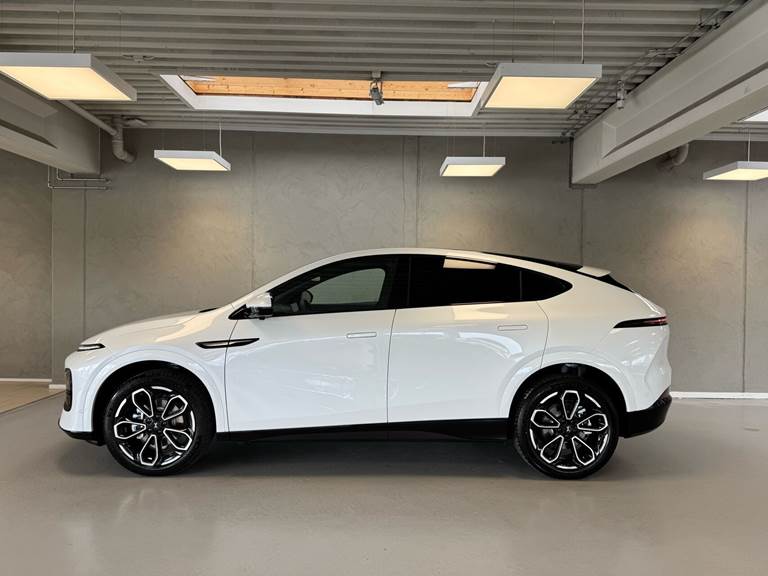 Xpeng G6 EL Standard Range 252HK 5d Aut.