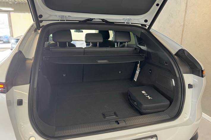 Hvid Xpeng G6 fra 2026