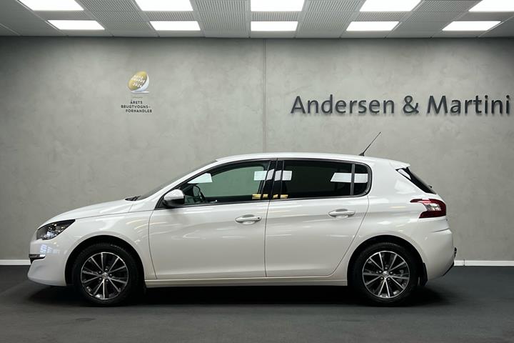 Hvid Peugeot 308 fra 2016