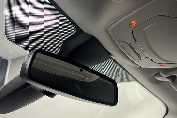 Hvid Ford Focus fra 2016