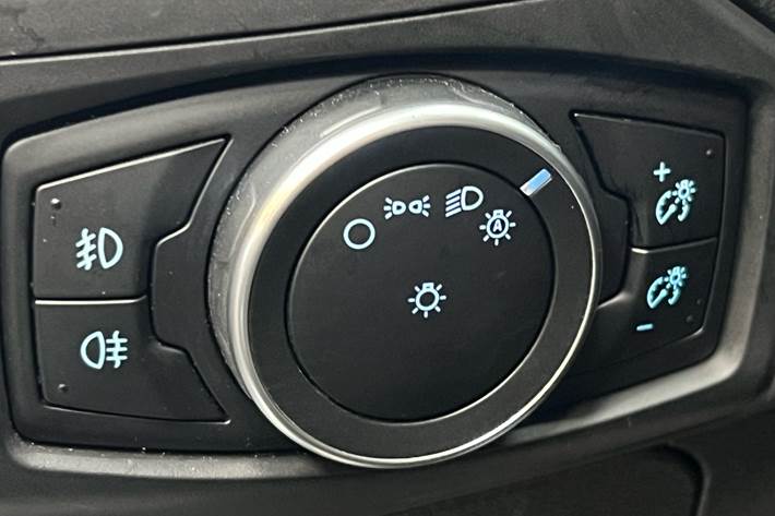 Hvid Ford Focus fra 2016