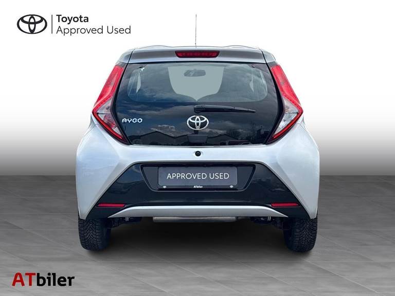 Toyota Aygo 1,0 VVT-I X-plore DAB+ 72HK 5d