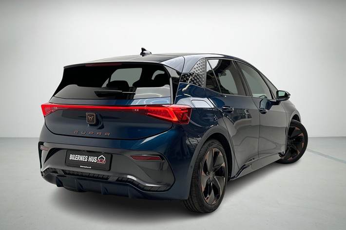 Blå Cupra Born fra 2022