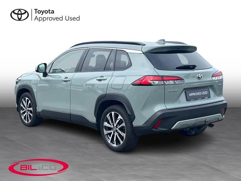 Toyota Corolla Cross 2,0 Hybrid Style Comfort E-CVT 197HK 5d Aut.