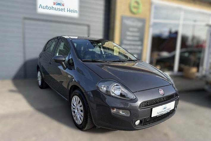 Grå Fiat Punto fra 2015