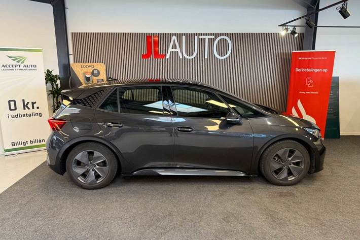 Grå Cupra Born fra 2023